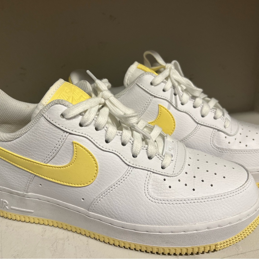 Nike Air Force 1